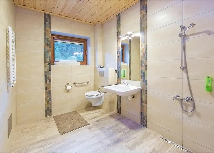 Apartamento 58 Czarny Gron *