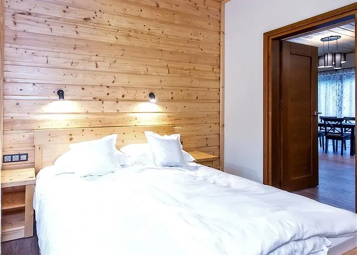 58 Czarny Gron Apartamento *